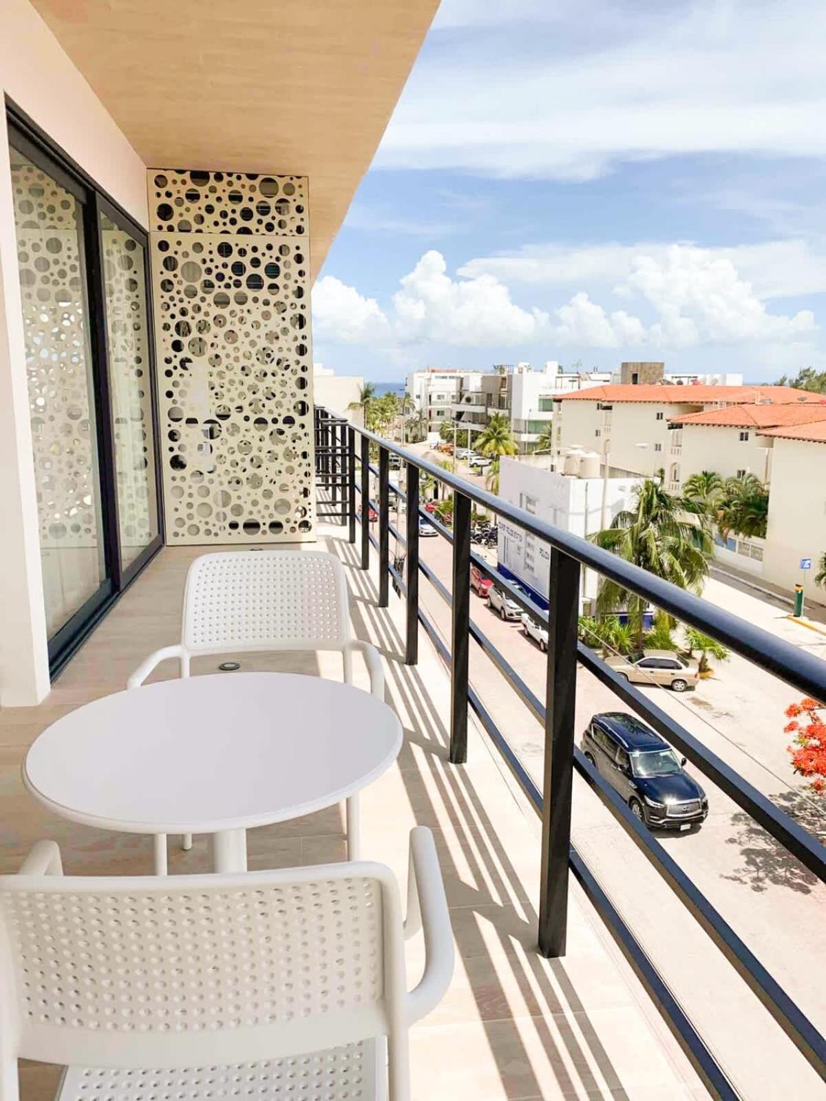 Luxury 2br, Ocean View From Balcony And Rooptop Apartamento